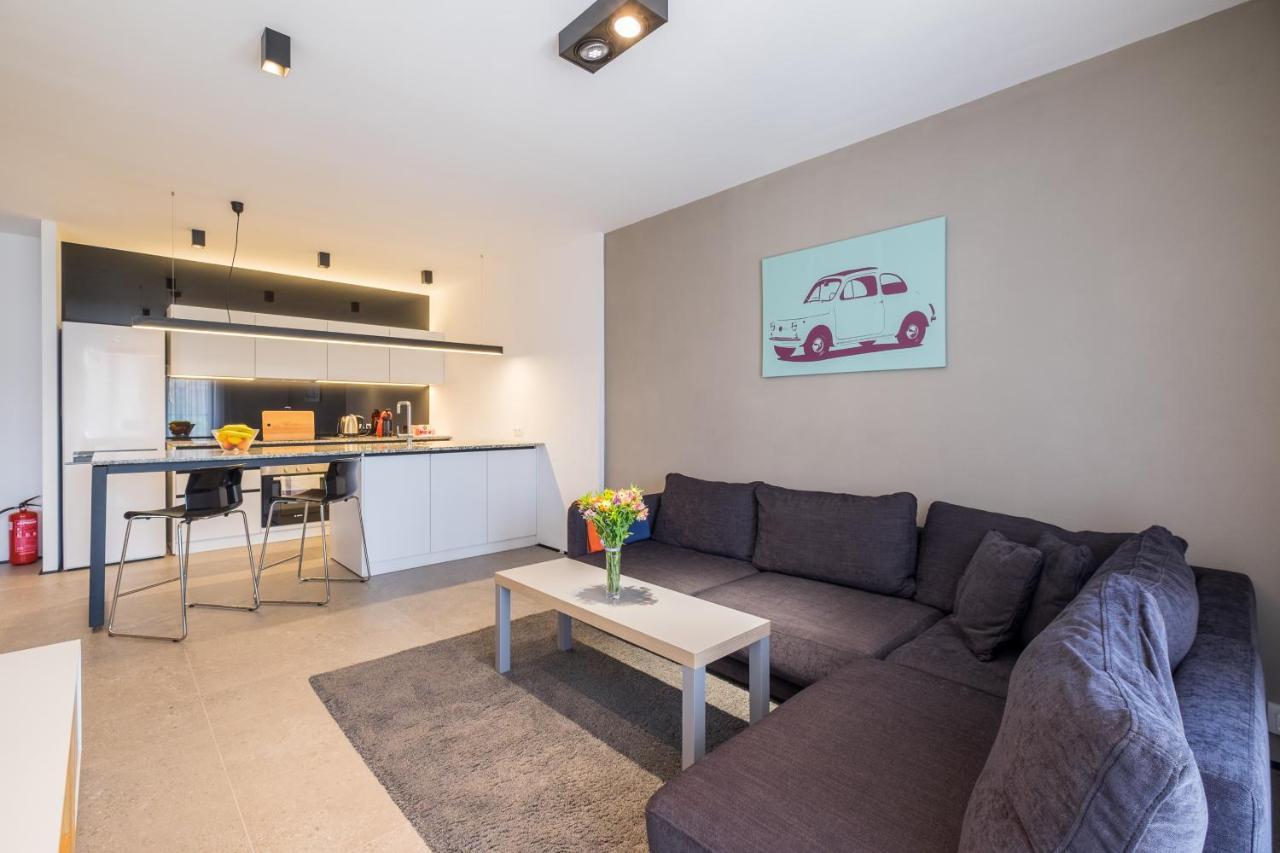 City Apartments - Mall Of Sofia & Metro Station ภายนอก รูปภาพ