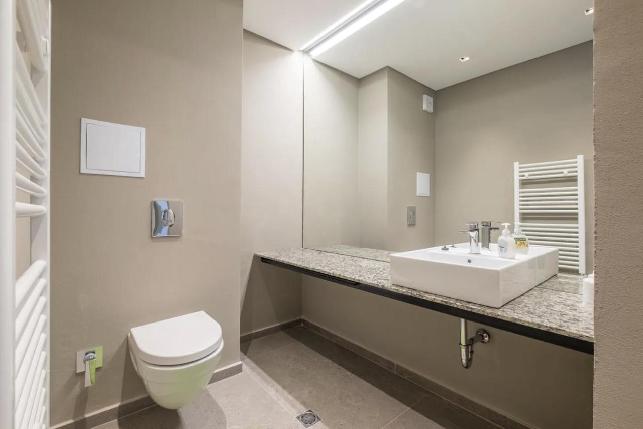 City Apartments - Mall Of Sofia & Metro Station ภายนอก รูปภาพ