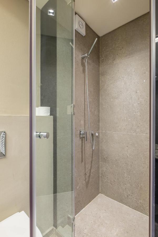 City Apartments - Mall Of Sofia & Metro Station ภายนอก รูปภาพ